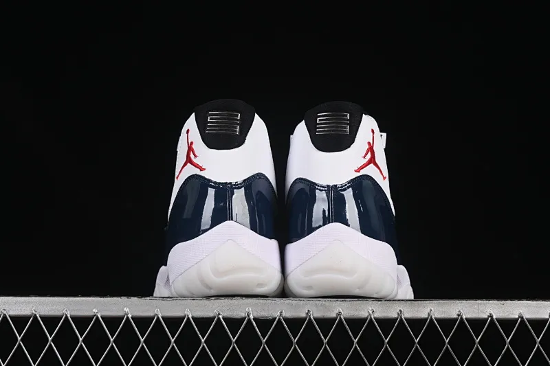 All Categories Air Jordan Jordan Series Basketball Shoes Air Jordan 11 Air Jordan 11 Retro "Rare Air" AJ11 Joe 11 Royal Blue Real Standard Real Carbon High Top Basketball Shoes IH0296-400